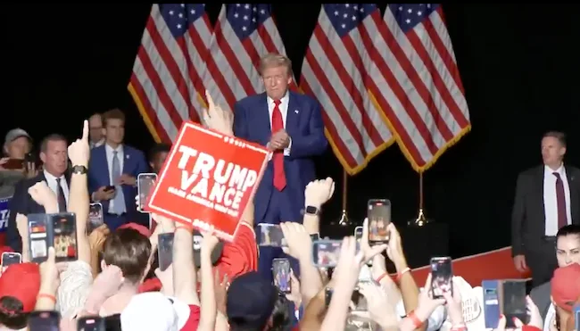 Donald Trump en un acto proselitista en Nevada la semana pasada.