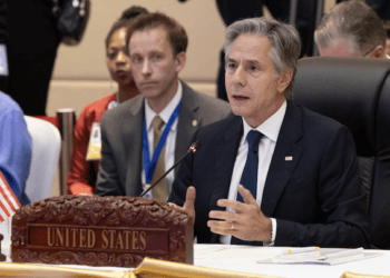 El secretario de Estado de EEUU advierte a China sobre cualquier “provocación” a Taiwán