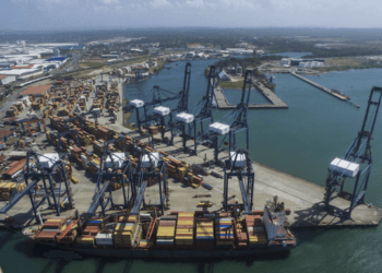 La carga movilizada en los puertos de Panamá creció 14 % en el primer semestre