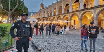 Más de 1,000 policías reforzarán seguridad en Antigua Guatemala durante Semana Santa
