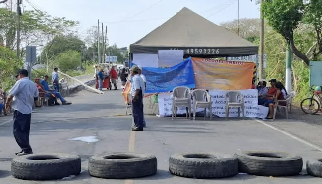 Pérdidas millonarias por bloqueos en Guatemala para empresarios y recaudación tributaria