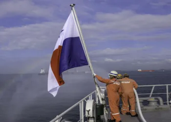 Panamá eliminará 128 buques sancionados de su registro tras presión de EE.UU.