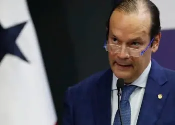 Javier Martínez Acha, canciller de Panamá.