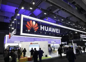Investigan a empresa china Huawei por presunto pago de sobornos a eurodiputados