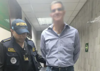 Arrestan en Guatemala a empresario con fines de extradición a El Salvador por el supuesto hurto de $446,000