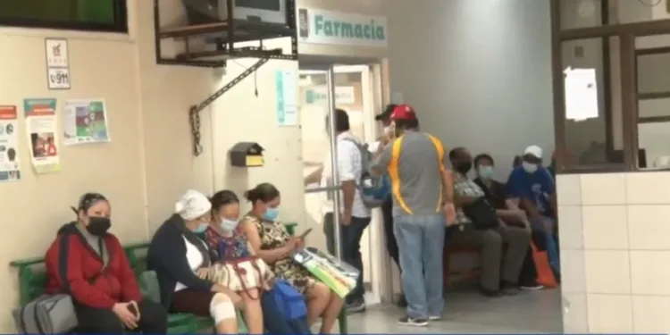 Honduras enfrenta desafíos en salud: cobertura, cirugías y abastecimiento de medicamentos