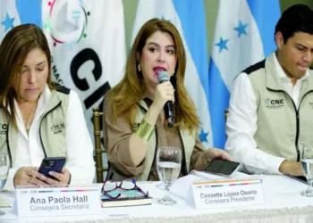 Consejo Electoral de Honduras defiende proceso de escrutinio en medio de críticas por su lentitud