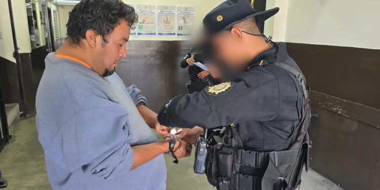 Policía de Guatemala arresta a hombre reclamado en extradición por Costa Rica