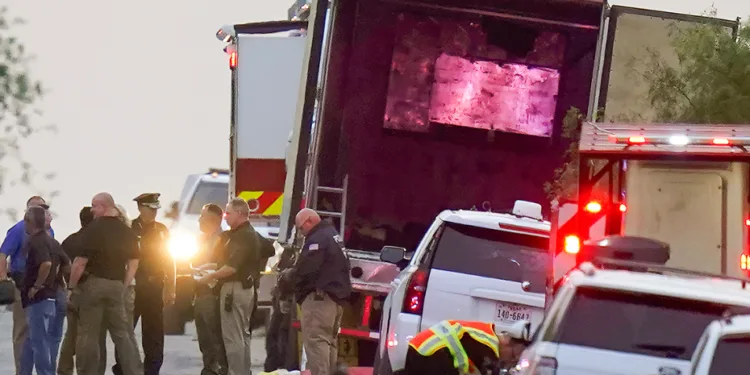 Condenan en EEUU a dos traficantes por la muerte de 53 migrantes, entre ellos hondureños y guatemaltecos