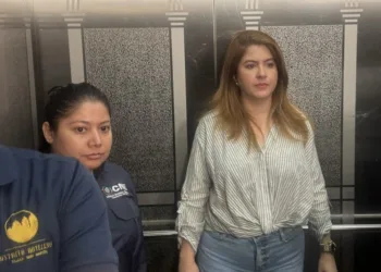 Presidenta del Consejo Electoral de Honduras denuncia agresión de parte del jefe del Estado Mayor