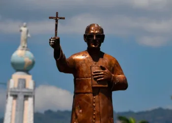 Organización pro derechos humanos solicita que el caso asesinato de monseñor Romero pase a etapa de juicio