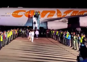 Honduras reanuda vuelos de deportación de migrantes venezolanos hacia su país de origen