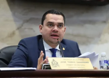 Jefe de bancada del Partido Nacional de Honduras dice que su instituto político es el principal defensor de la democracia