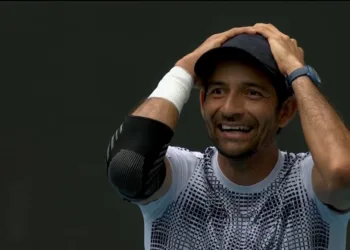 El tenista salvadoreño Marcelo Arévalo hace historia con el “Sunshine Double” en Miami
