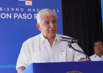 Mulino convoca reunión urgente ante deficiente seguridad en puertos de Panamá