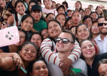 Ecuador: ¿qué papel han jugado la magia, la novedad y Trump en el resultado electoral?