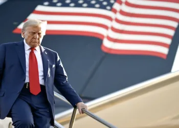 Los 100 primeros días del poder sin límites de Trump tienen en vilo al mundo