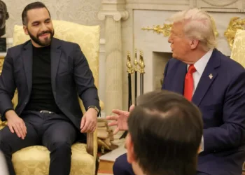 Bukele y Trump se reúnen entre elogios mutuos y cooperación en seguridad