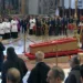 Miles de fieles se despiden del Papa Francisco en la Basílica de San Pedro