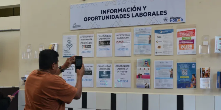 Guatemala impulsa iniciativas para evitar la migración irregular y apoyar a los retornados