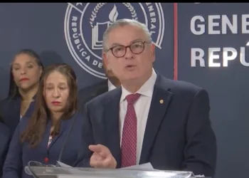 Contraloría señala irregularidades en la auditoría de puertos chinos en Panamá y anuncia acciones legales