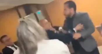 Evangélicos pelean en iglesia guatemalteca durante Semana Santa y pastor termina hospitalizado