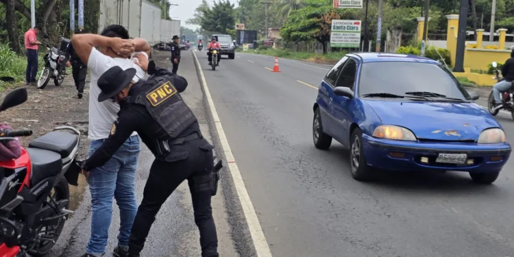 Operativo de Semana Santa en Guatemala deja más de 1,400 detenidos y 99 armas incautadas