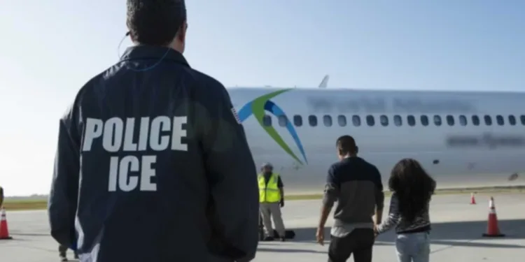 Xiomara Castro respalda a madre hondureña tras deportación irregular de su hija ciudadana estadounidense