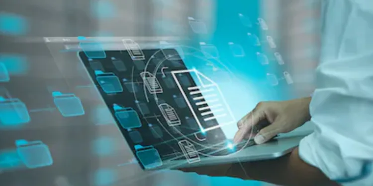 Día del Trabajo: Centroamérica acechada por la informalidad y la revolución laboral con IA