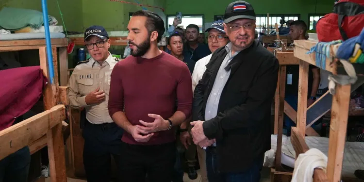 Costa Rica proyecta construir megacárcel como la de El Salvador ante escalada de violencia