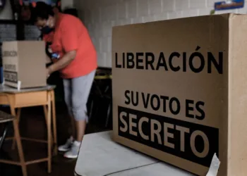 Costa Rica: Liberación Nacional elige candidato presidencial en medio de su declive político más prolongado