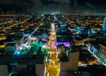 Entre inseguridad y altos precios: Costa Rica pierde atractivo turístico un mes más