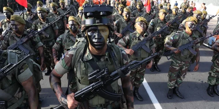 Insólito: militares nicaragüenses imparten curso de “uso de la fuerza” y “derechos humanos”