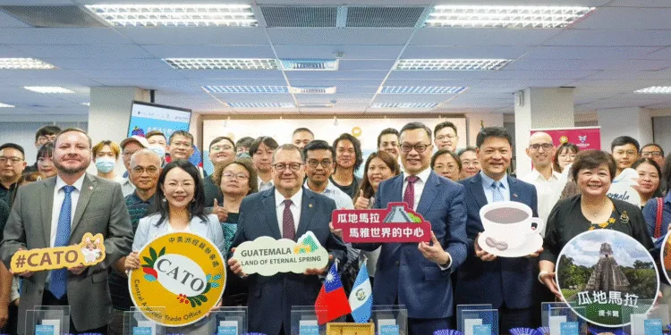 Guatemala promueve su café en cata internacional en Taiwán