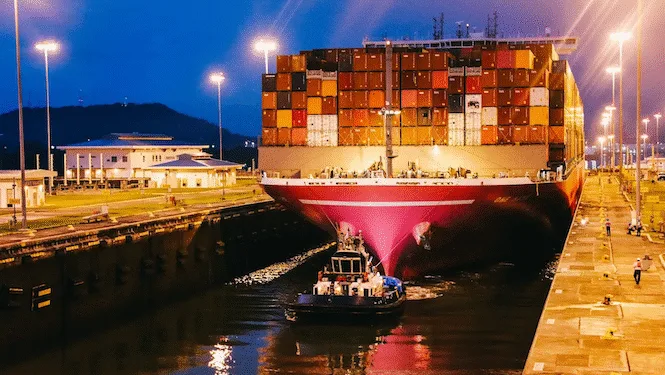 Autoridad Marítima de Panamá contrata firma ligada a Trump por $1.1 millones para gestionar relaciones en EEUU