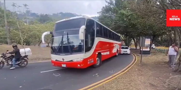 Ataque armado a bus nicaragüense deja al conductor gravemente herido en Ciudad de Guatemala