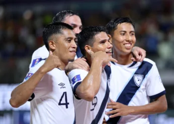 Guatemala logra histórica victoria en el Mundial de Fútbol Playa