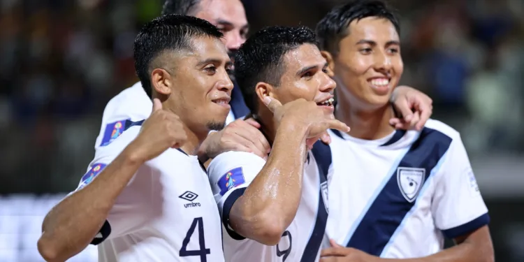 Guatemala logra histórica victoria en el Mundial de Fútbol Playa
