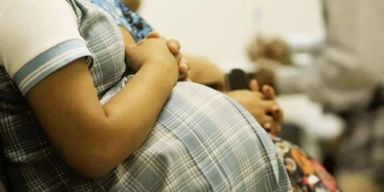 Guatemala registra más de 2,000 partos en niñas menores de 14 años cada año, según informe