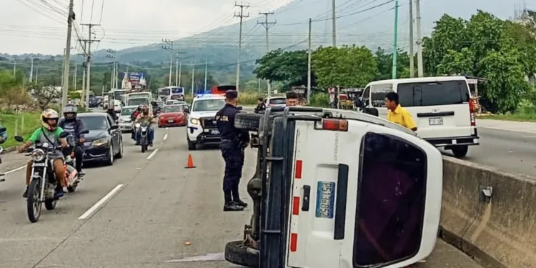 El Salvador registra al menos 407 muertes en más de 7 mil accidentes viales en 2025