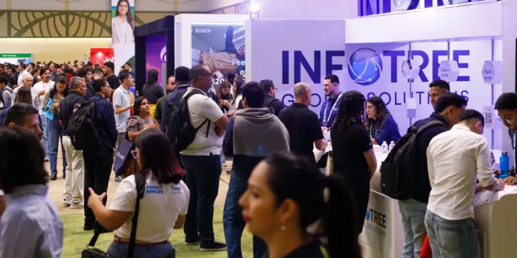 Más de 53,800 costarricenses entraron a las filas del empleo en el último año