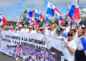 Panamá: Bocas del Toro sigue bloqueada y se agrava la crisis por protestas sin acuerdo