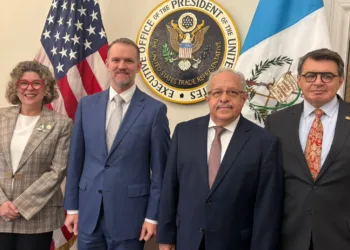 Gobierno de Guatemala inicia diálogo con representante comercial de EEUU para abordar barreras arancelarias