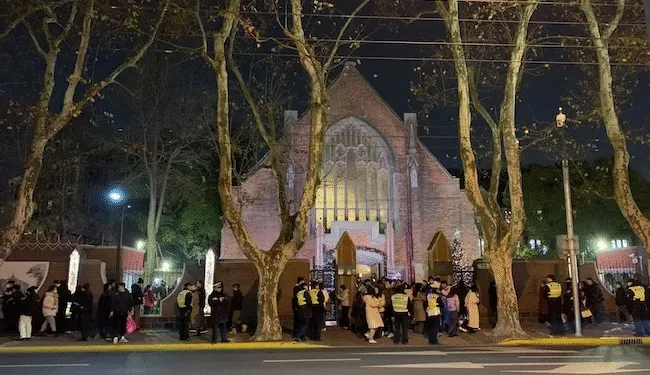 Human Rights Watch pide al Papa León XIV presionar a China por represión religiosa