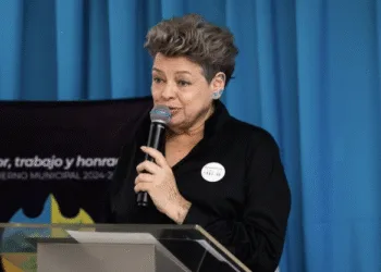 Primera dama de Guatemala desmiente exilio y dice no sentirse acosada ni amenazada