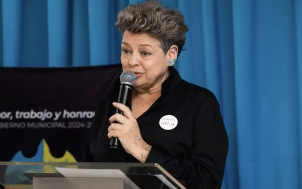 Primera dama de Guatemala desmiente exilio y dice no sentirse acosada ni amenazada