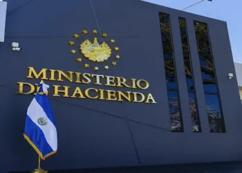 FMI y El Salvador logran acuerdo clave en primera revisión del programa económico