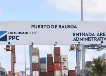 China sigue frenando la venta de los puertos del Canal de Panamá