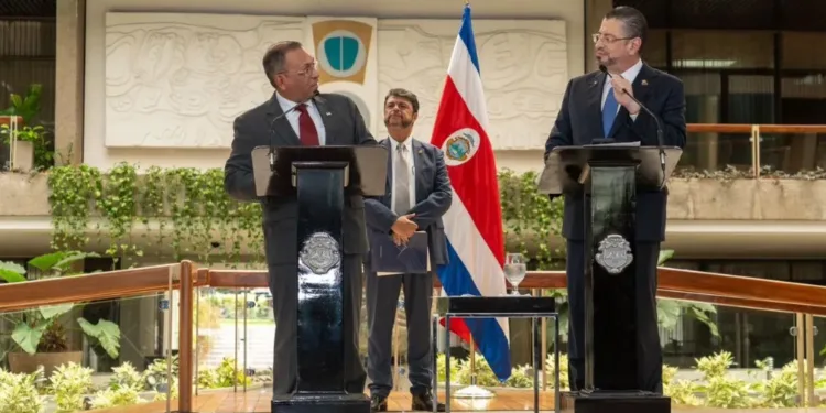 Costa Rica aprueba reforma constitucional para permitir la extradición de ticos en casos de narcotráfico y terrorismo