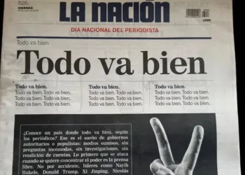 La Nación de Costa Rica dedica su portada a denunciar los ataques de presidente Rodrigo Chaves contra la libertad de prensa